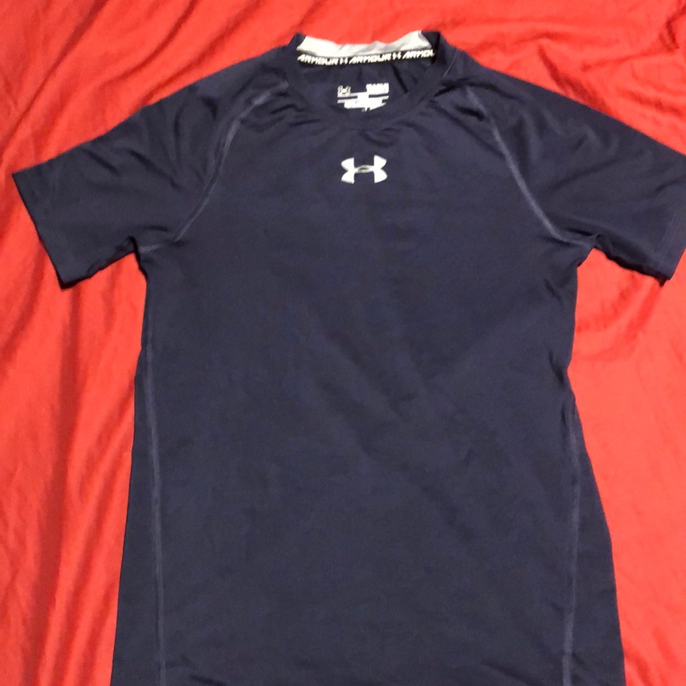 UA youth  large fitted heat gear